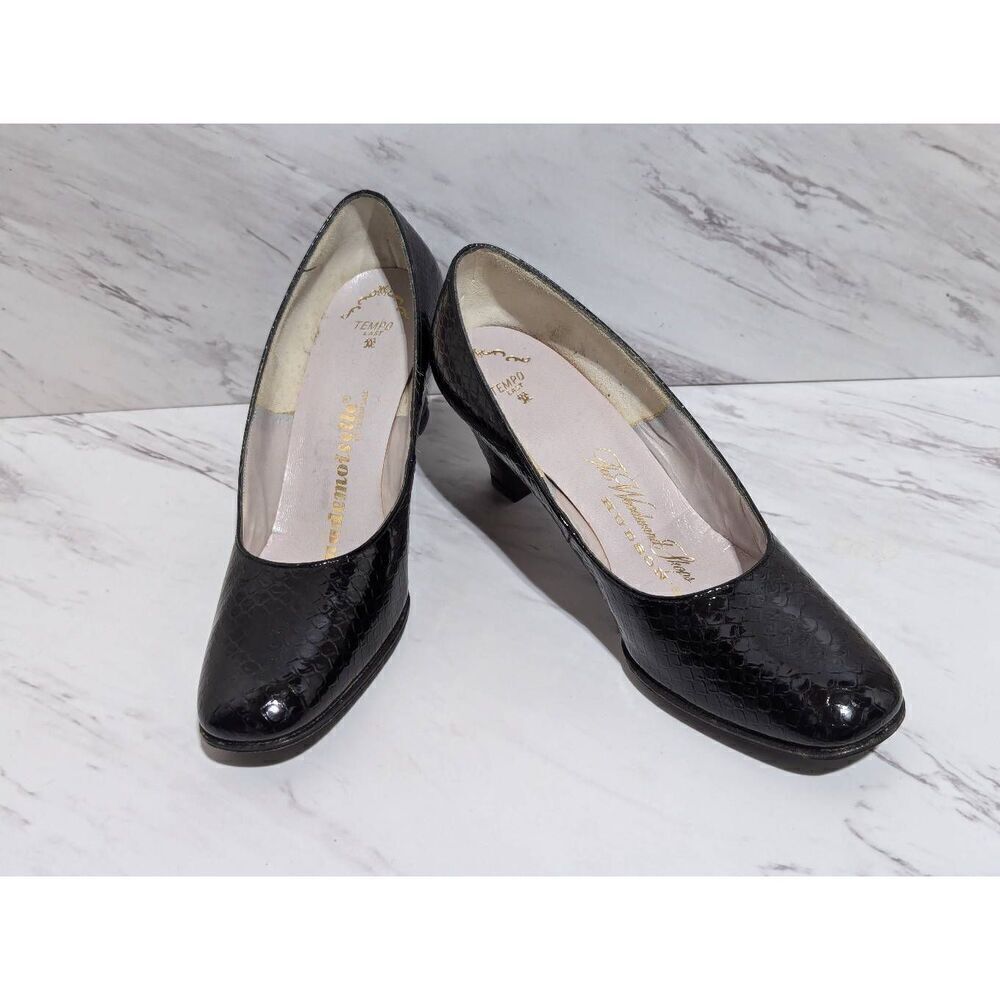 Mademoiselle Women's Black Leather Cobra Print For Hudson's Pump Heels Size 6